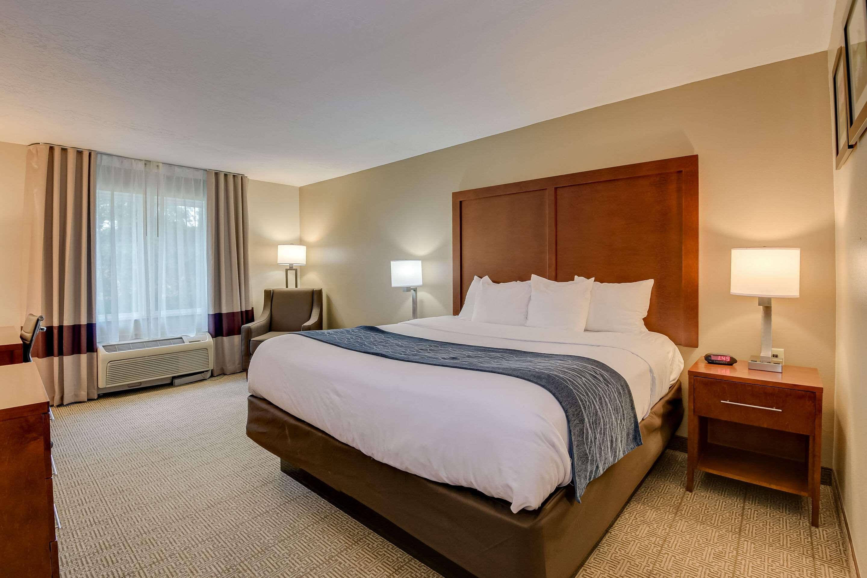 Comfort Inn & Suites Augusta Fort Eisenhower Area Extérieur photo
